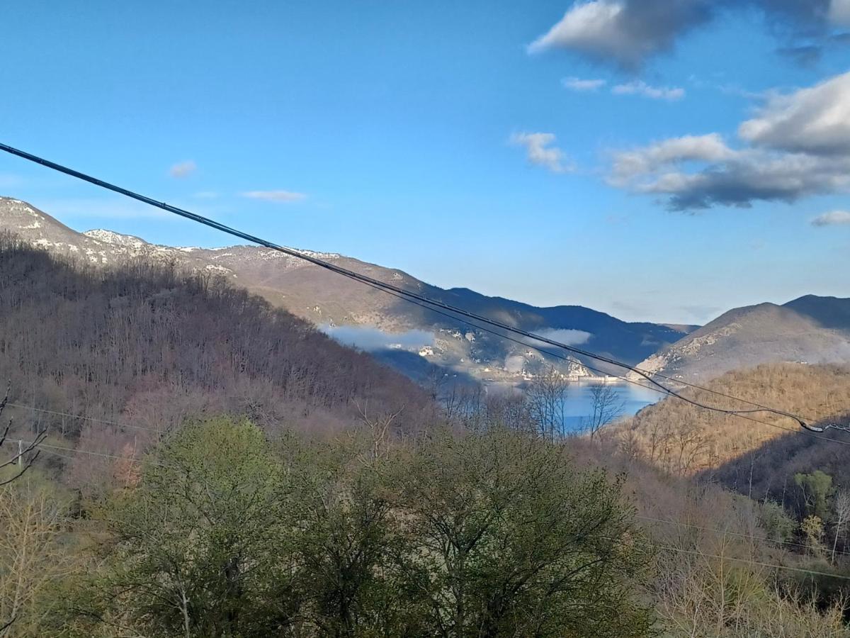 Agriturismo I Due Regni Petrella Salto Ngoại thất bức ảnh